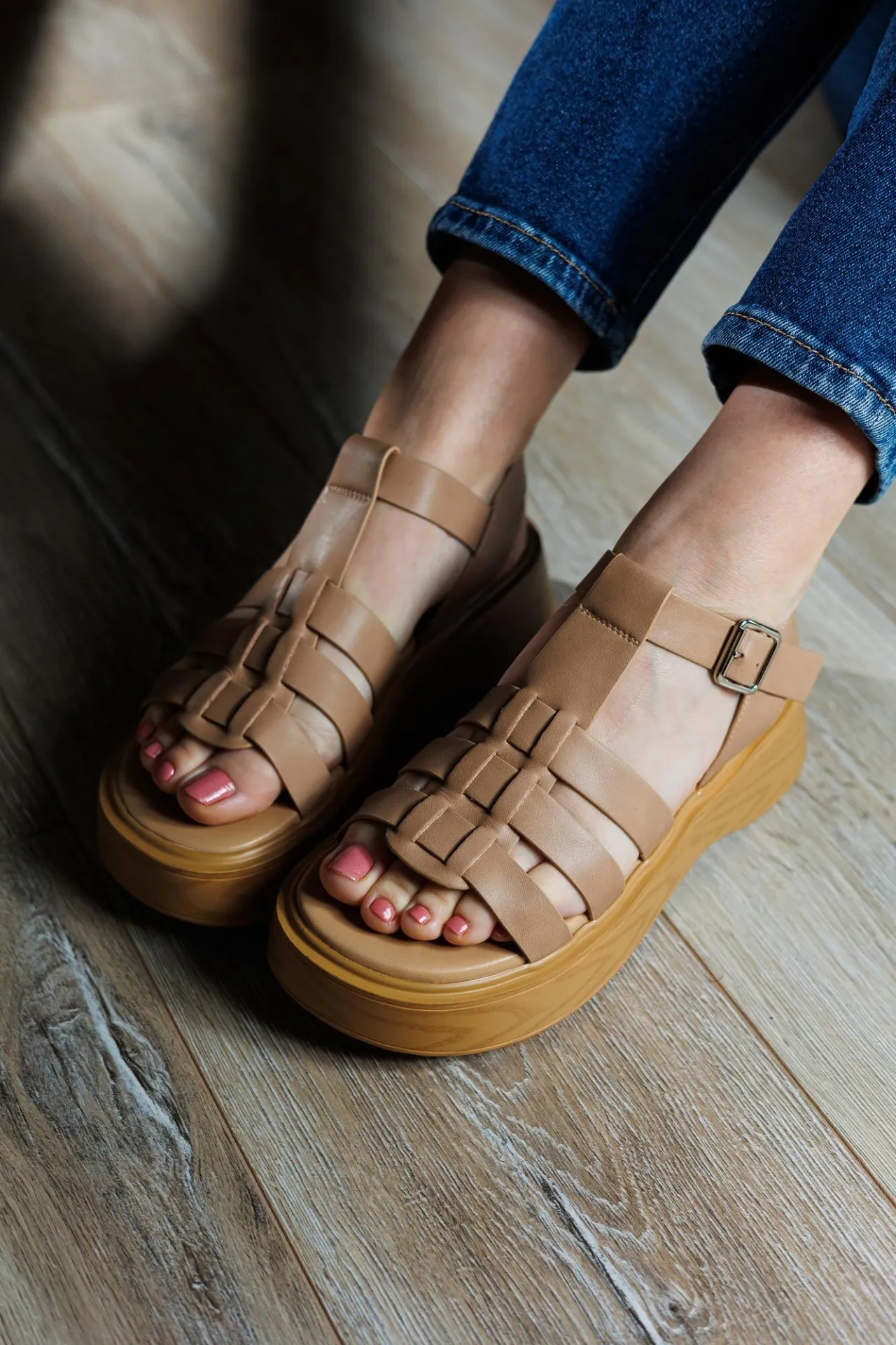 Sandale Avelle flatform bej impletite